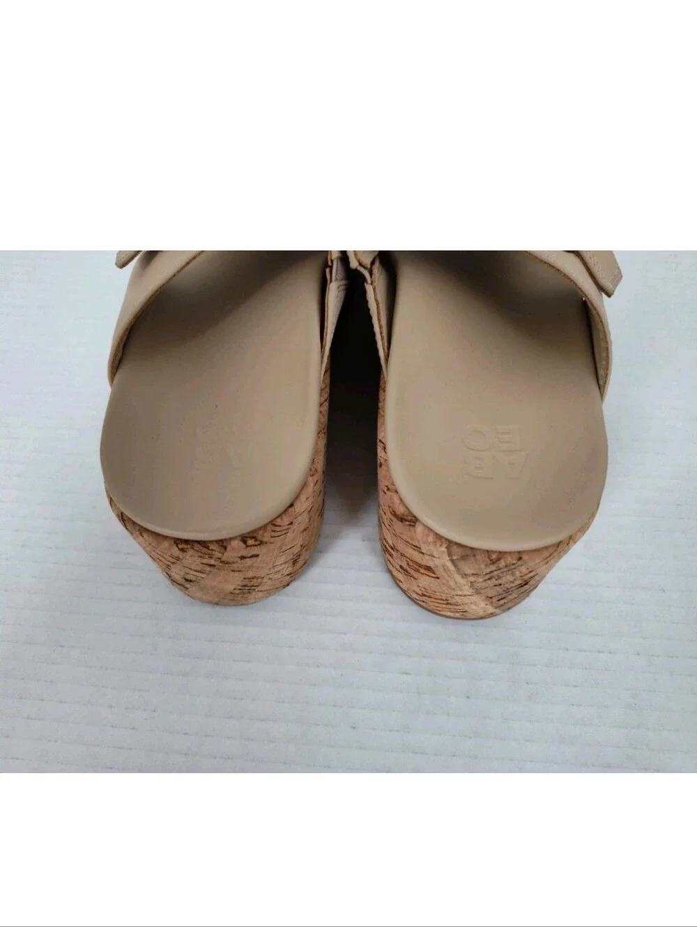 Abeo Dylan Solstice Criss Cross Leather Slide Sandals Beige Size 9.5 Cork Wedge